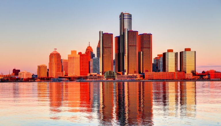 Detroit, Michigan skyline